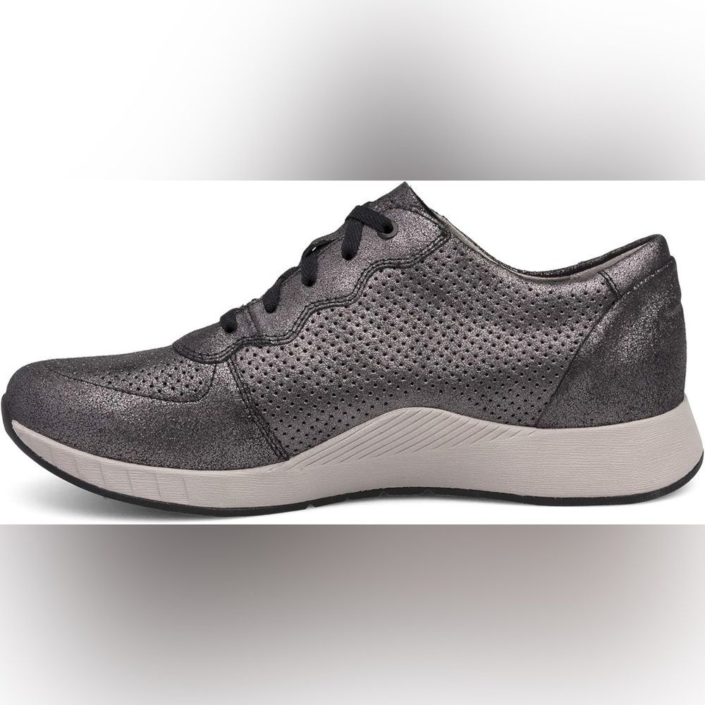 Dansko Christina Metallic Artisan Sneaker 4254410302 size 37